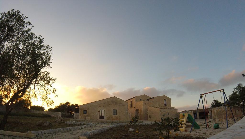 Agriturismo Ara Villa Casale Zappulla Екстериор снимка